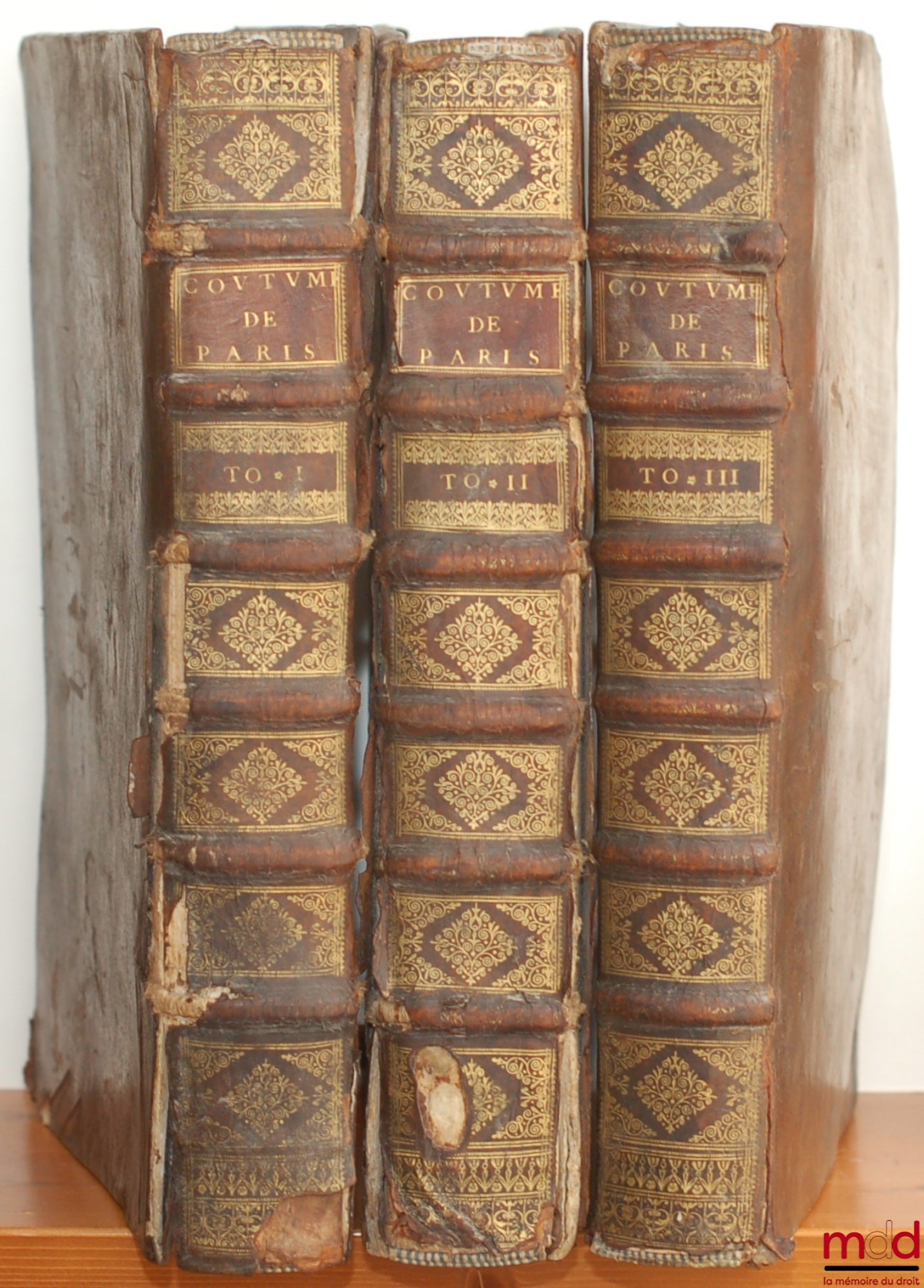 [Customs], FERRIÈRE (Claude de) – BODY AND COMPILATION OF ALL ANCIENT AND MODERN COMMENTATORS ON THE CUSTOM OF PARIS: DU MOULIN, CHARONDAS, CHOPPIN, TOURNET, TRONCON, GUERIN, FORTIN, BRODEAU, RICARD, AUZANET, & others; ENRICHED WITH NEW OBSERVATIONS
