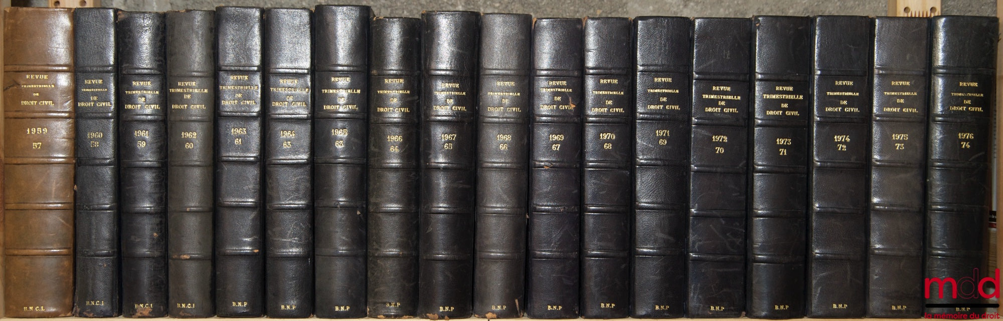 [RTDCiv. - ESMEIN (Adhémar)] – REVUE TRIMESTRIELLE DE DROIT CIVIL fondée en 1902 par A. Esmein, Ch. Massigli, R. Saleilles et Al. Wahl, de 1937 à 2010