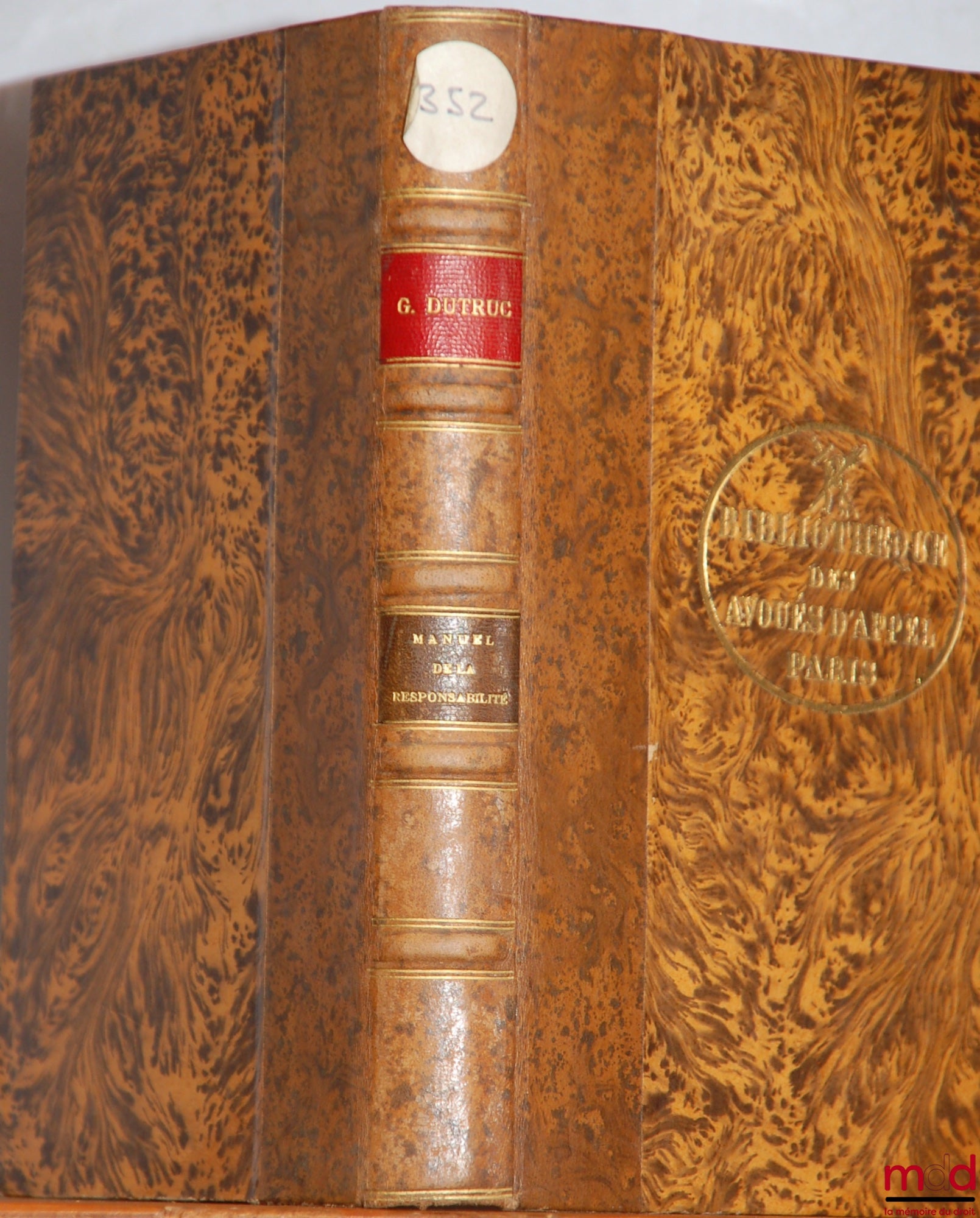 DUTRUC (Gustave) – MANUAL OF THE RESPONSIBILITY AND DISCIPLINE OF AUXILIARY MINISTERIAL OFFICERS OF JUSTICE (Solicitors, Bailiffs, Court Clerks), 3rd ed. completely revised