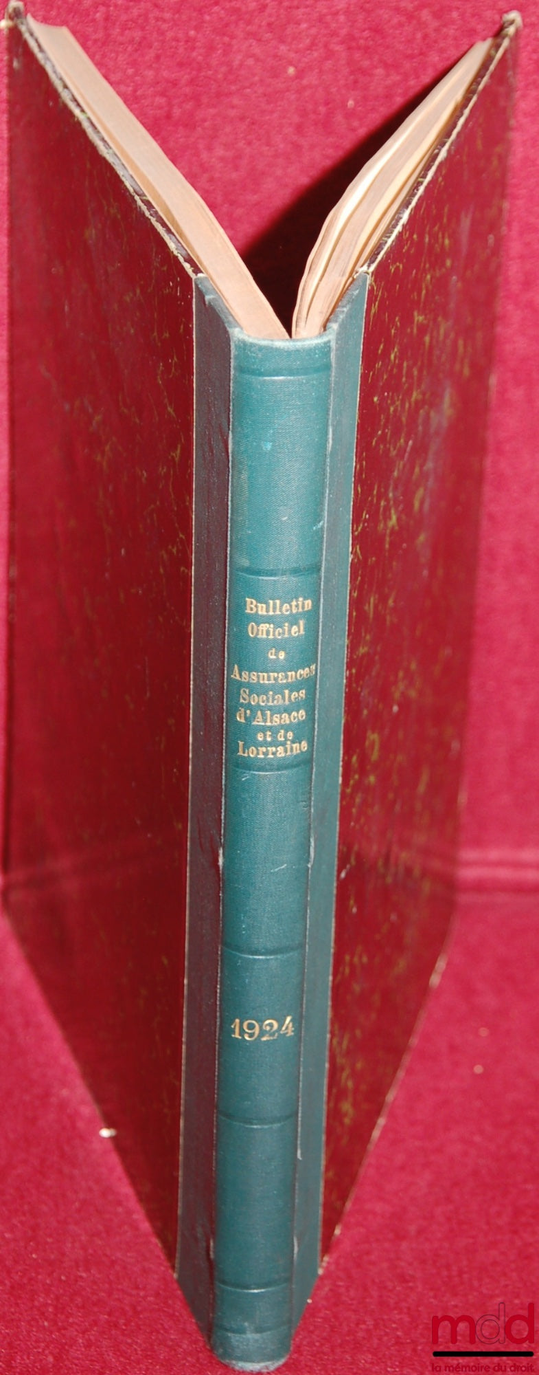OFFICIAL BULLETIN OF SOCIAL INSURANCE ALSACE (monthly). 6th year no. 1 (January 15, 1924) to no. 12 (December 15, 1924).