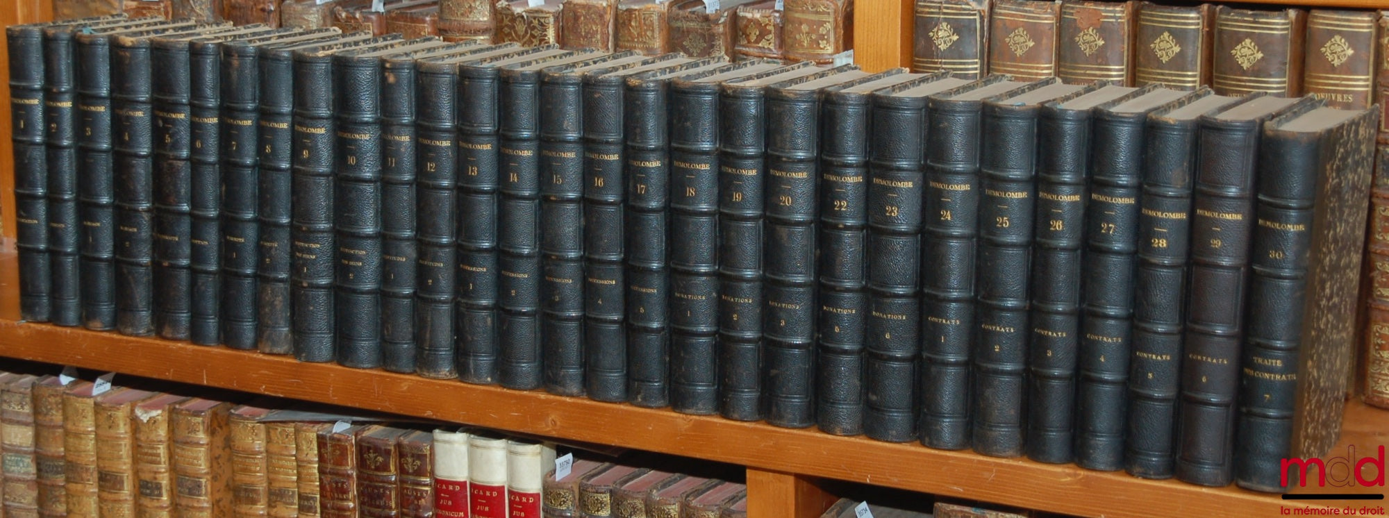 DEMOLOMBE (Charles) – COURS DE CODE NAPOLÉON, tomes 6 à 31 [mq. les t. 7, 11 et 21], édition composite