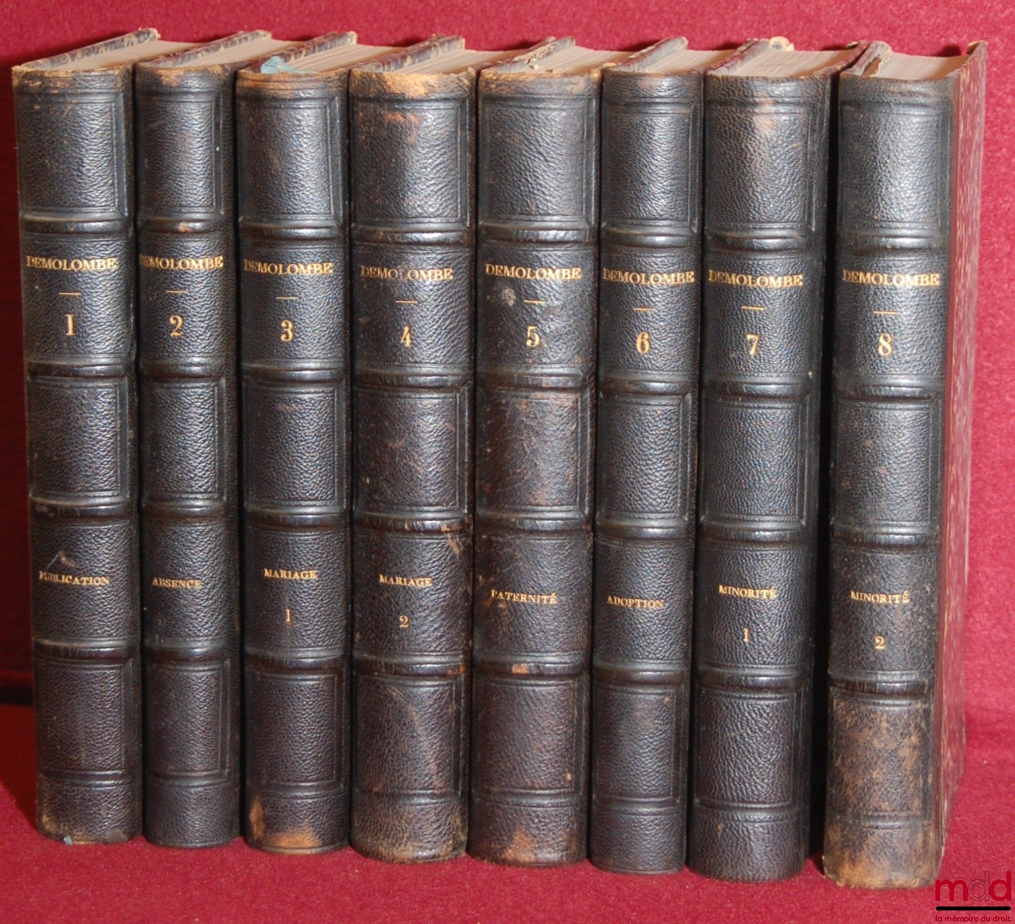 DEMOLOMBE (Charles) – COURS DE CODE NAPOLÉON, tomes 6 à 31 [mq. les t. 7, 11 et 21], édition composite