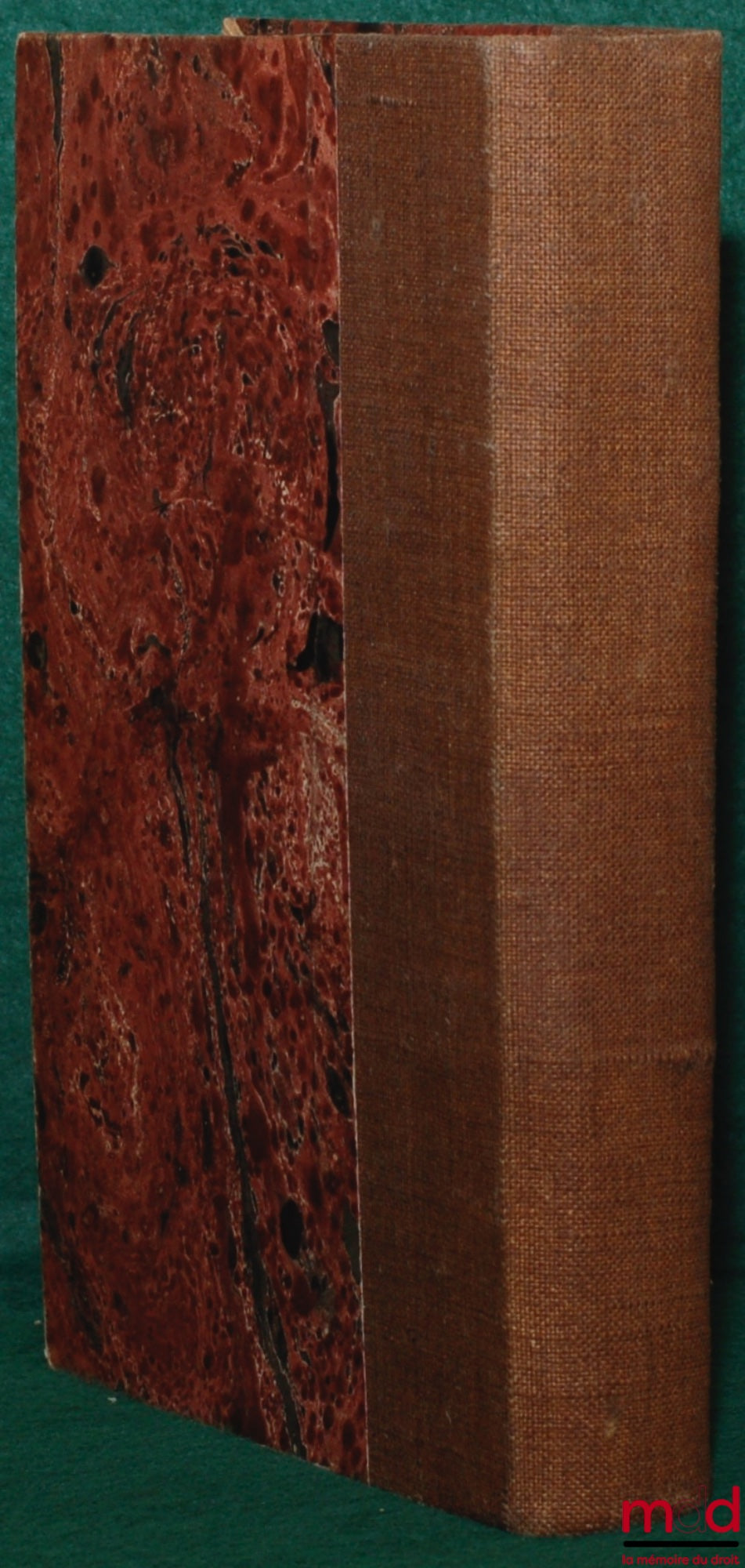 SACHET (Adrien) – TRAITÉ THÉORIQUE ET PRATIQUE DE LA LÉGISLATION SUR LES ACCIDENTS DU TRAVAIL ET LES MALADIES PROFESSIONNELLES, t. I [seul], 8e éd. revue et mise au courant de la législation et de la jurisprudence par F. Casteil