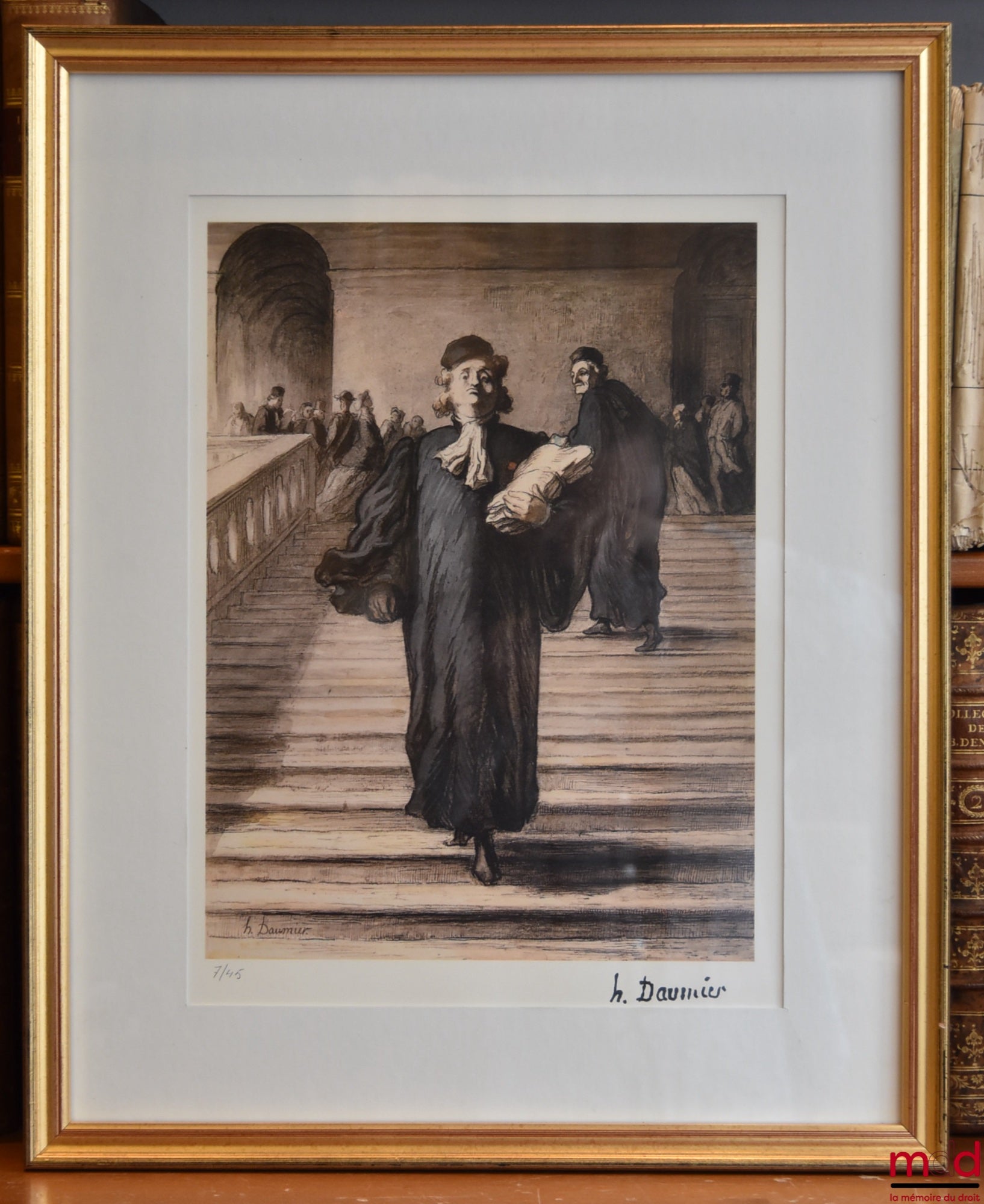 DAUMIER (Honoré) – DESCENTE DU GRAND ESCALIER DU PALAIS DE JUSTICE, retirage XIXe de la lithographie de la série Les Gens de Justice, pl. 36, tirage n° 7/45