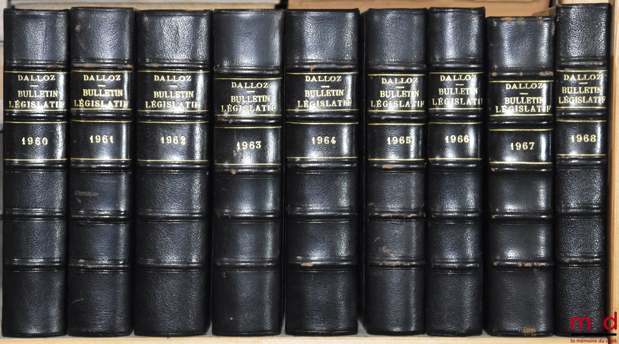 LE BULLETIN LÉGISLATIF DALLOZ, Lois, Décrets, Arrêtés, Circulaires, etc… paraissant deux fois par mois, 1953 à 1968 [complet]