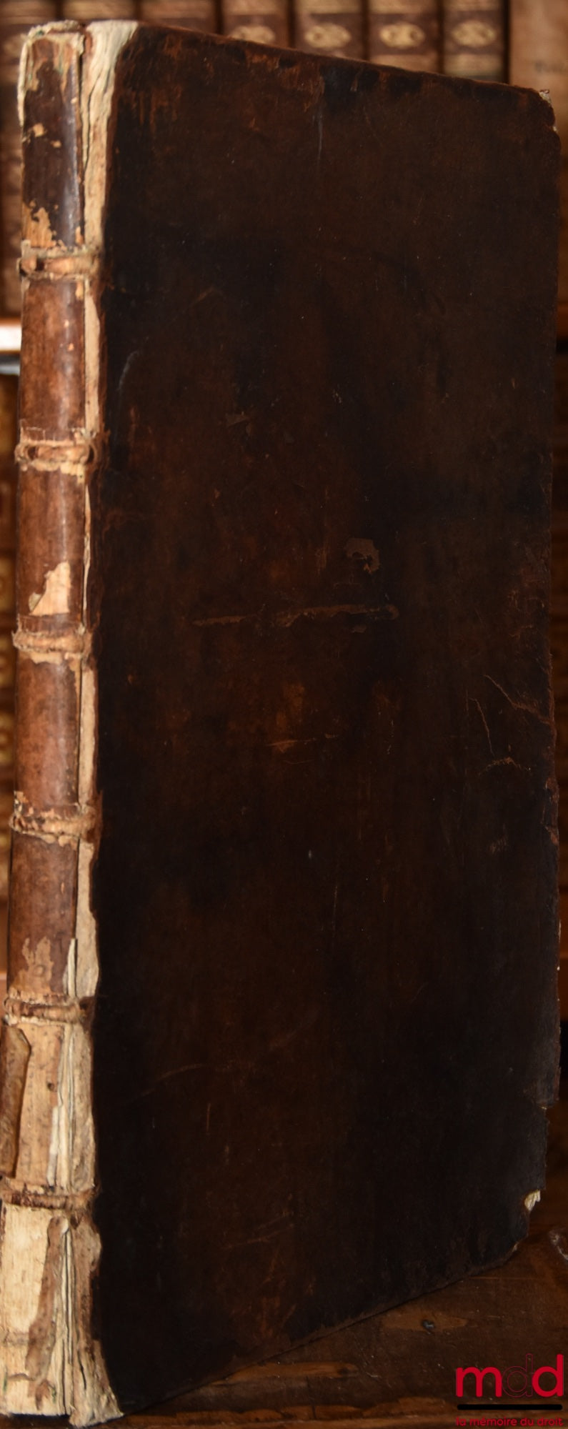 HUSSON (Martin) – FACTUM SERVANT D’ADVERTISSEMENT ET D’ESCRITURES, Pour Philippes Aubery, Seigneur de Montbar, défendeur. Contre Maître Jacques Buisson Adjudicataire des Domaines de France & droicts y joints, Demandeur. OU IL ES TRAITÉ :  I. Du Domaine de