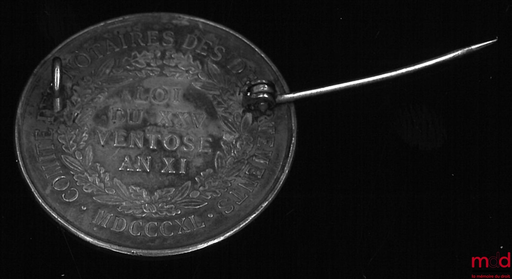 [BARRE (A.)] – NAPOLEON BONAPARTE FIRST CONSUL / COMMITTEE OF NOTARIES OF THE DEPARTMENTS, Law of 25 Ventôse Year XI, Chamber of Notaries, Attendance Token of Notaries