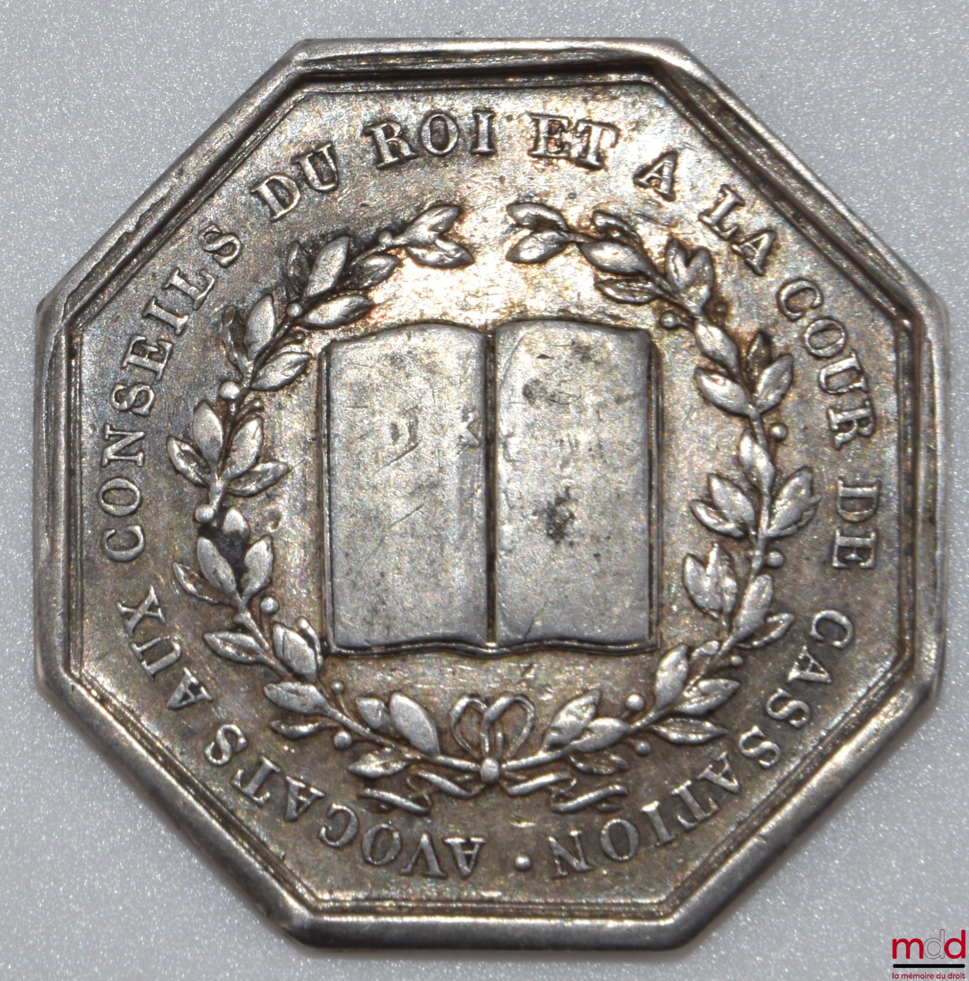 [King's Council of State] – TOKEN: LOUIS XVIII KING OF FRANCE AND NAVARRE; LAWYERS TO THE KING'S COUNCILS AND THE COURT OF CASSATION