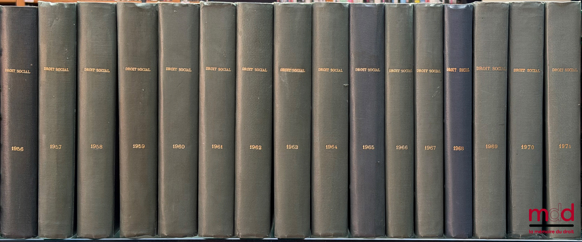 DROIT SOCIAL, revue mensuelle fondée en 1938 par François de Menthon et Pierre-Henri Teitgen, de 1938 [tête de collection] à 2008 [strictement complet]