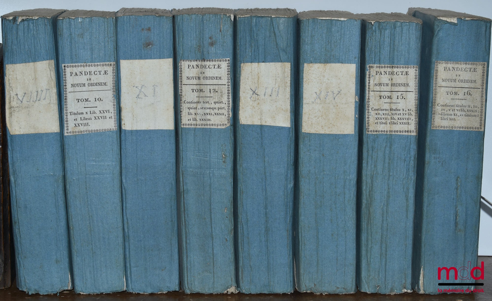 POTHIER (Robert-Joseph) / MOREAU DE MONTALIN – PANDECTES DE JUSTINIEN mises dans un nouvel ordre, avec les lois du code et les novelles qui confirment, expliquent ou abrogent le droit des pandectes, traduites [du latin en français] par [l’abbé Pierre-Anto
