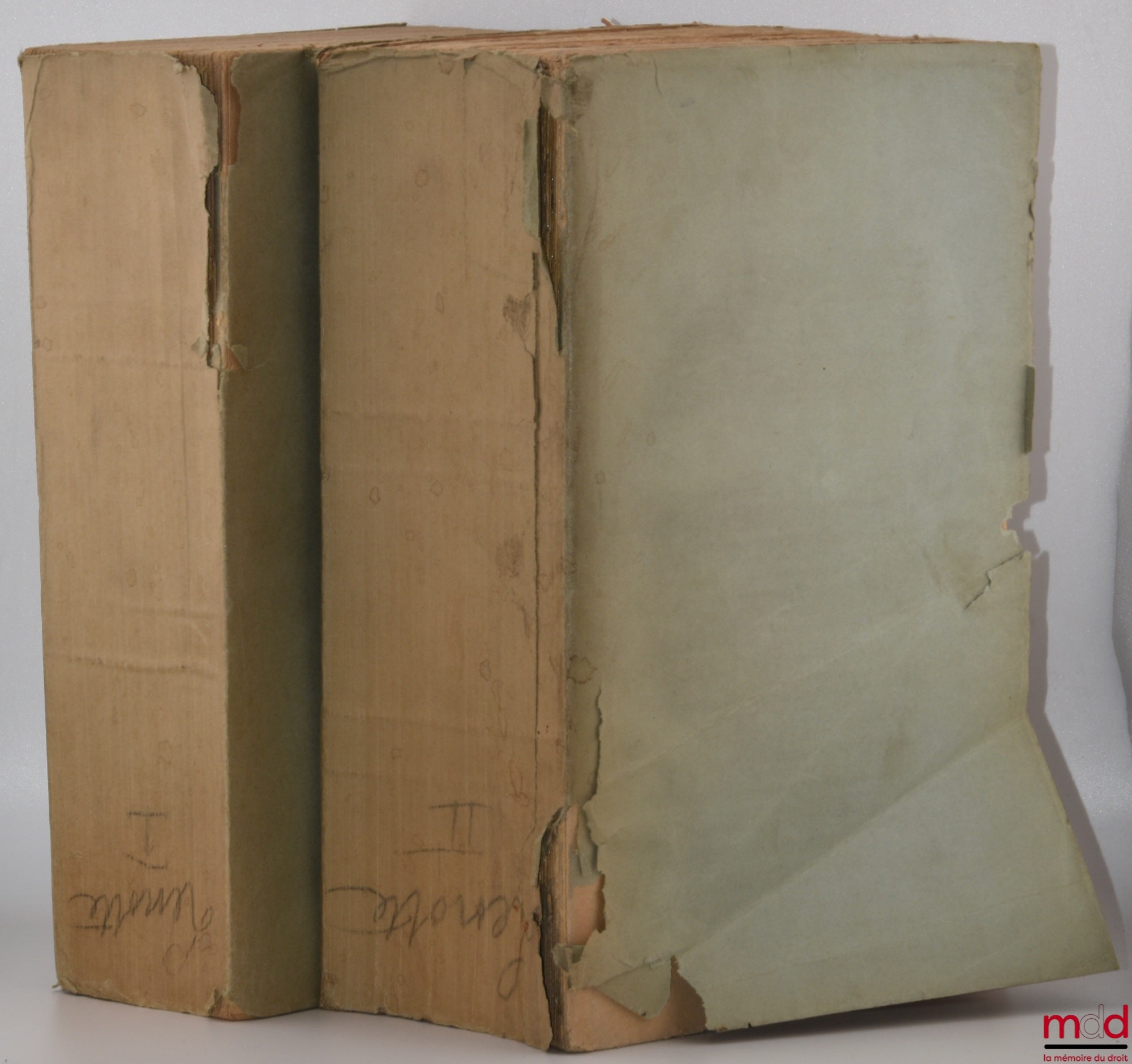 LENOTTE (Georges) – DES EXPERTISES DEVANT LES CONSEILS DE PRÉFECTURE, t. I : Expertises ordinaires et particulières autres que celles en matière de contributions directes ; t. II : Des expertises en matière de contributions directes