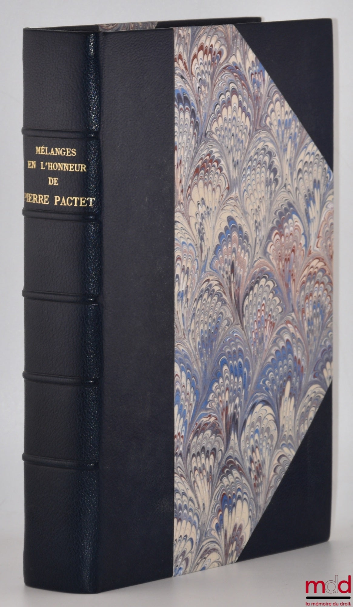 [Pactet Miscellany] – THE SPIRIT OF INSTITUTIONS, THE BALANCE OF POWERS, Miscellany in honor of Pierre Pactet