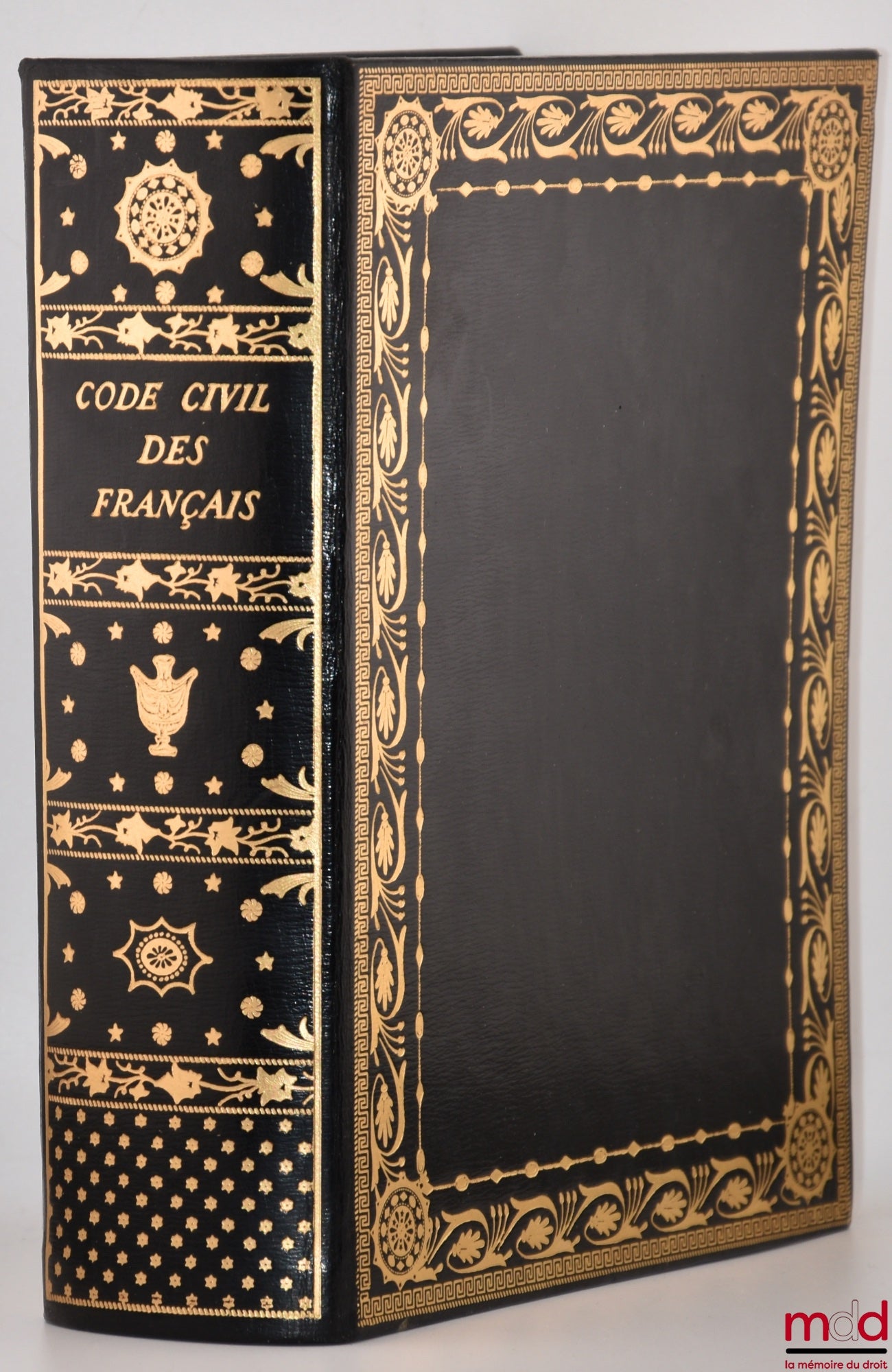 [Civil Code - Original Edition] – FRENCH CIVIL CODE, ORIGINAL AND ONLY OFFICIAL EDITION, Facsimile reproduction from a copy belonging to the National Printing Office