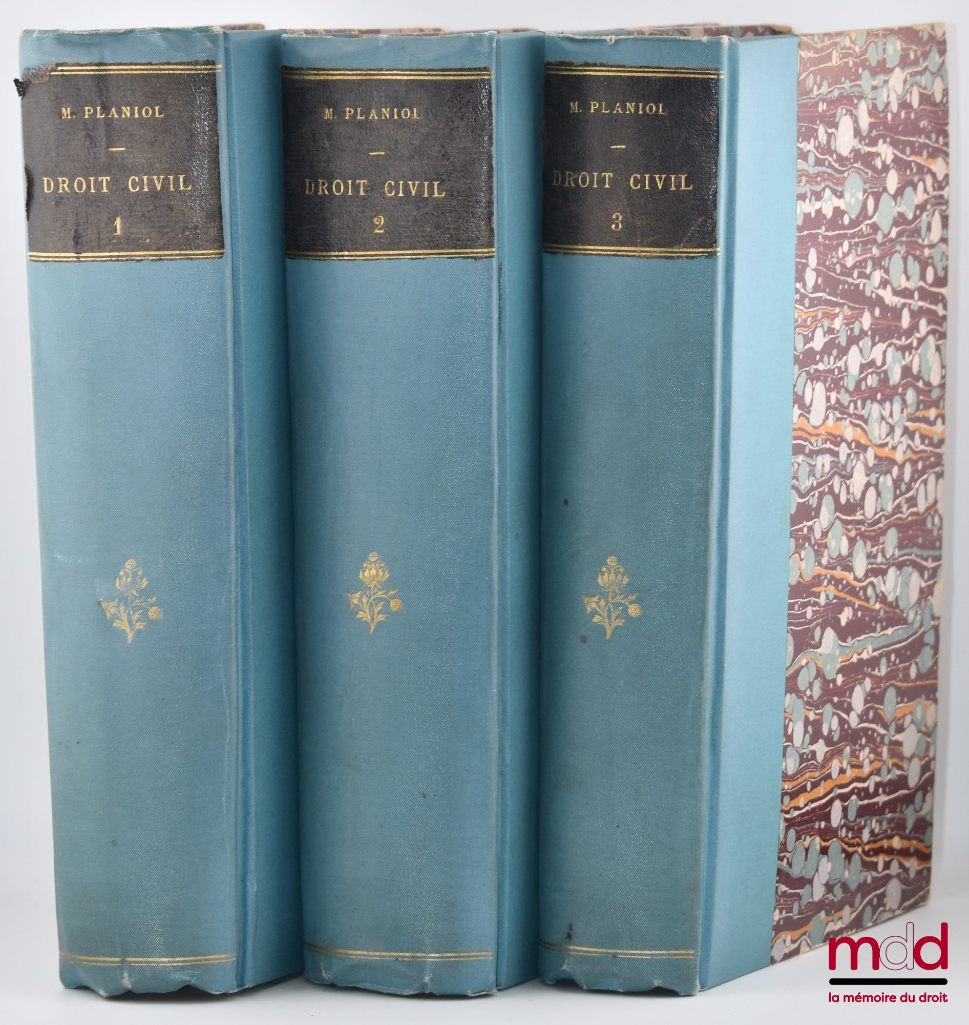 PLANIOL (Marcel) – TRAITÉ ÉLÉMENTAIRE DE DROIT CIVIL conforme au programme officiel des Facultés de Droit, t. I : 5e éd, t. II et III : 4e éd.