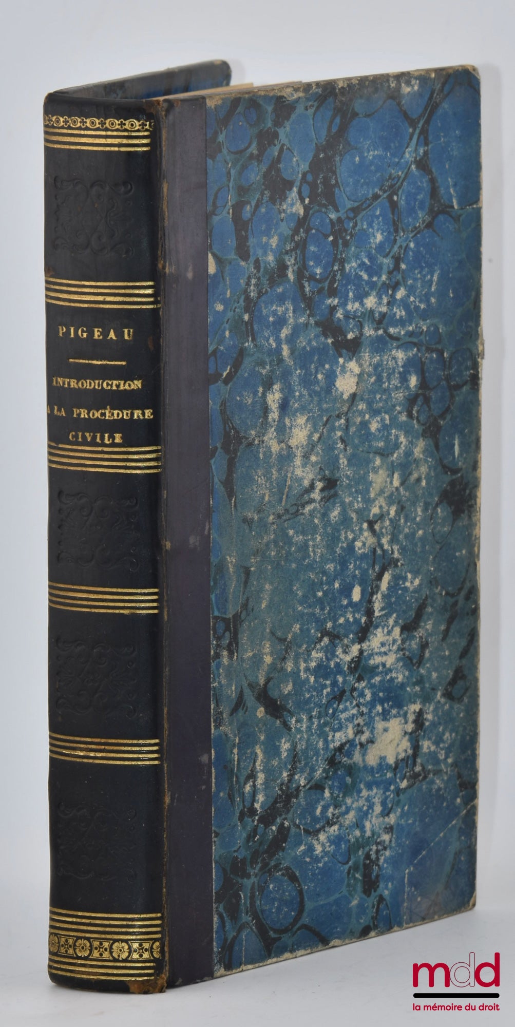 PIGEAU (Eustache-Nicolas) – INTRODUCTION À LA PROCÉDURE CIVILE, 6e éd., revue, corrigée d’après les lois nouvelles et augmentée 1° d’un appendice renfermant la procédure devant les justices de paix et les tribunaux de commerce ; 2° d’un Formulaire renferm